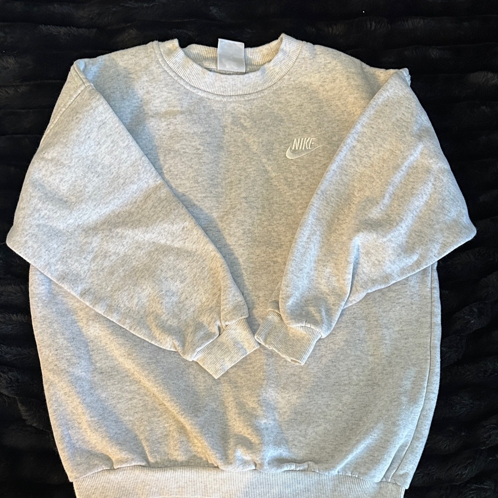 Nike Light Heather Gray Crewneck Sweatshirt